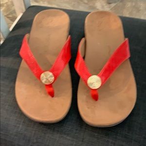 Vionic Thong Sandals,  Red, Size 11 wide